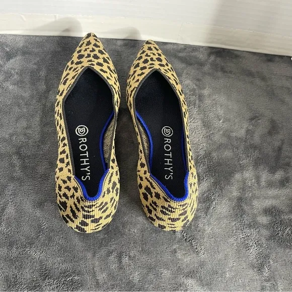 Rothys The Point Leopard Print Flats Womens Size 8.5 Retired Lightweight Comfort