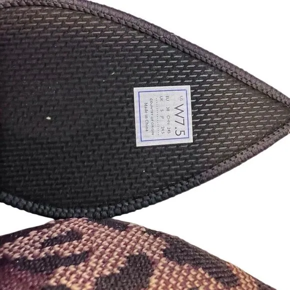 Rothys Womens Pointed Toe Size 7.5  Big Cats Black Flats with Bow Animal Print