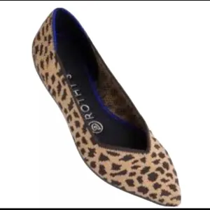 Rothy's Pointed Toe Ballet Flats US 8.5 Cheeta print Animal print blue t…