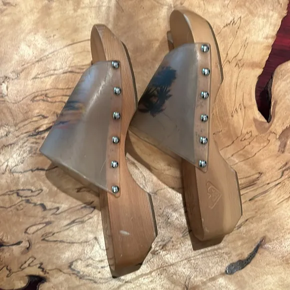 Roxy rare vintage wooden Hawaiian clogs