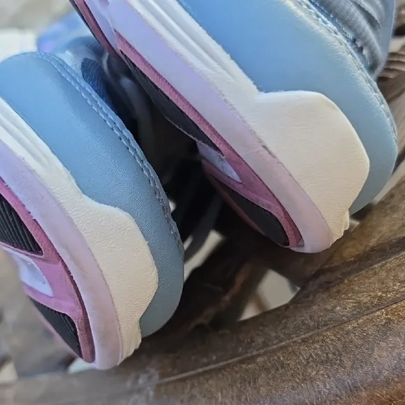 Ryka Blue Sneakers w/ Modern Design &amp; Mesh