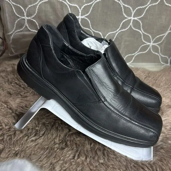 (S5) Aldo vintage men's black leather loafers, size 10.5