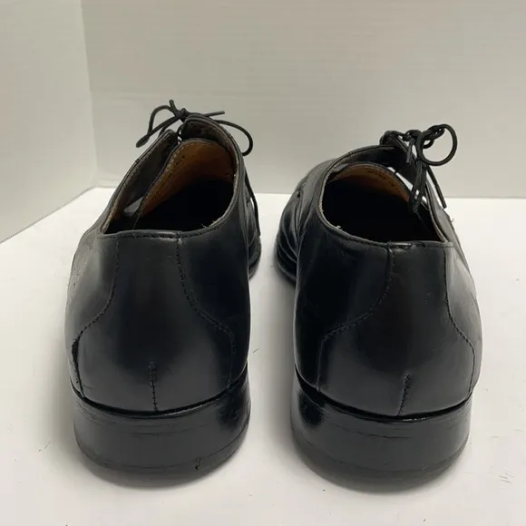 Saks Fifth Ave leather Thomas loafers