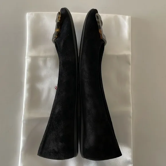 SALE! Roger Vivier Black Suede Ballet Flats w/ Tortoise Logo