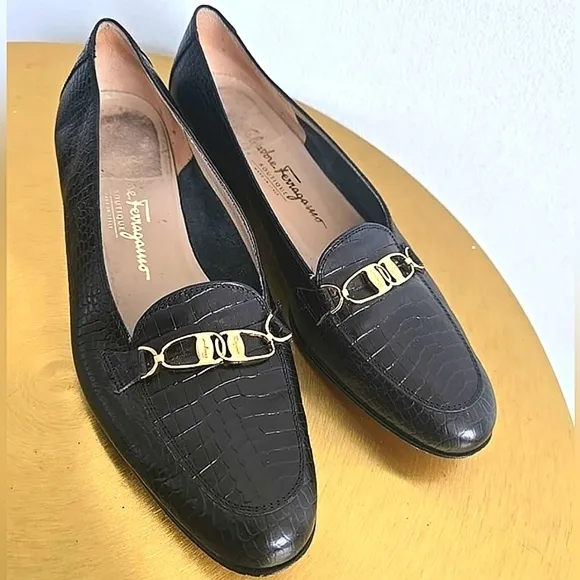 Salvatore Ferragamo Embossed Leather Animal Print Loafers For Women Size 9.5AA🌴
