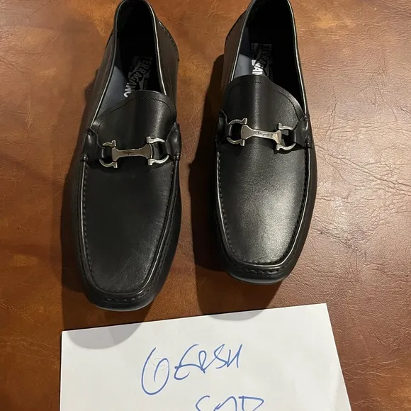 Salvatore Ferragamo new Parigi mismatch 12/13