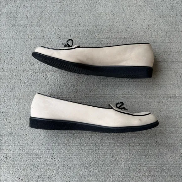 Salvatore Ferragamo Suede Belgian Loafers Women’s Size 9.5