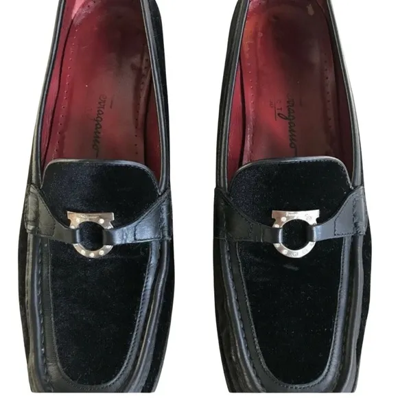 Salvatore Ferragamo Women's Black Leather Velvet Loafers Shoes Moccasins Logo 9N
