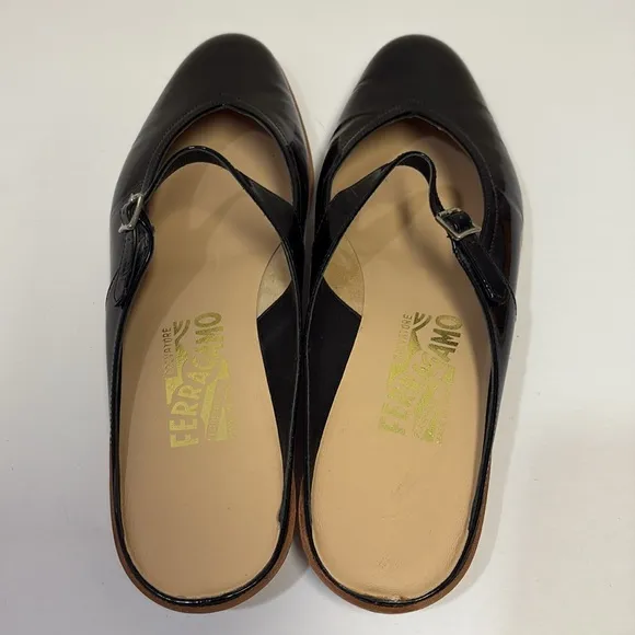 Salvatore Ferragamo Women's Black Patent Leather Flats size 9
