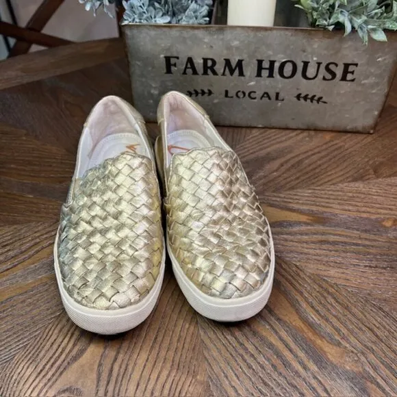 Sam Edelman Gold Slipon sneakers Size 7