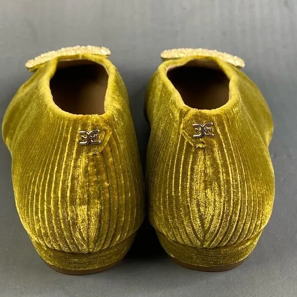 Sam Edelman Janina Striped Velvet Oversized Ornament Buckle  womens size 8.5