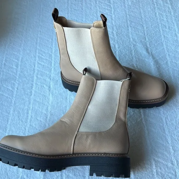 SAM EDELMAN Laguna Waterproof Lug Sole Chelsea Boots