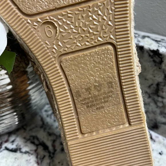 Sam Edelman Pen Gold Leather Espadrilles Slip On  Flat Size 6