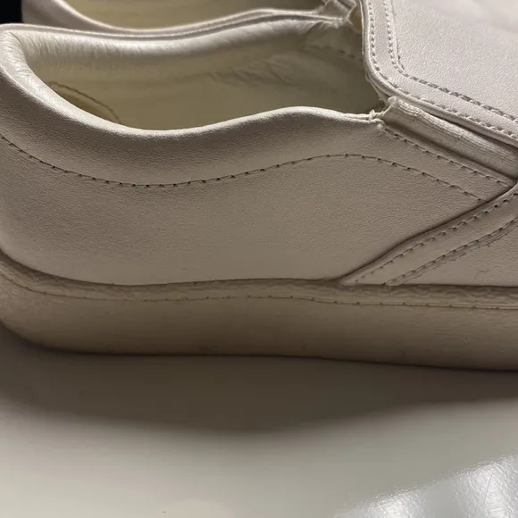 SAM Edelman white leather slip on loafers casual comfort SIZE 7 GUC