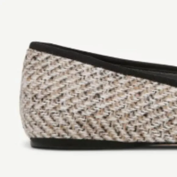 SARTO by Franco Sarto Flexa Amaya 3 Ballet Flats  in Black Multi Tweed 252