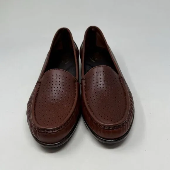 SAS Savvy Loafers Womens 7.5 N Narrow Brown Leather Casual Office Slip On Shoes