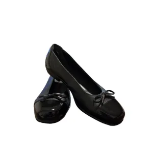 SAS Womens Black Bow Accent Patent Leather Ballet Flats Size 7.5N Made In USA