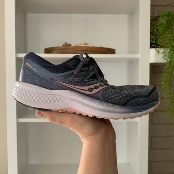 Saucony Gray Pink Omni ISO 2 Mesh Ever Run Running Sneakers