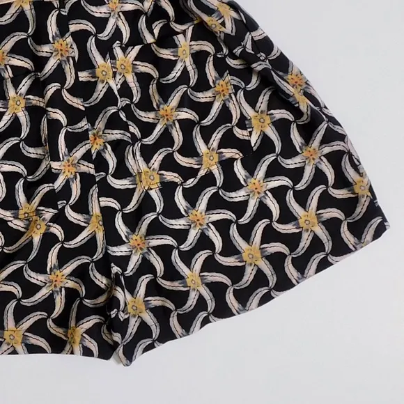 SCOTCH &amp; SODA Maison Scotch Black Starfish Sun Ray Printed Belted Shorts Large