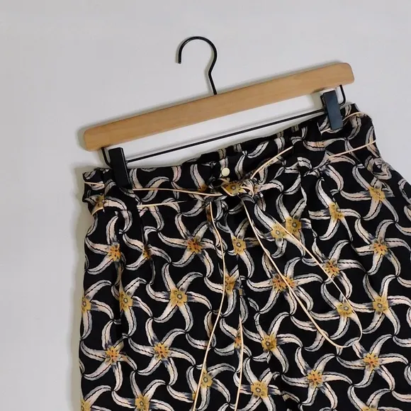 SCOTCH &amp; SODA Maison Scotch Black Starfish Sun Ray Printed Belted Shorts Large