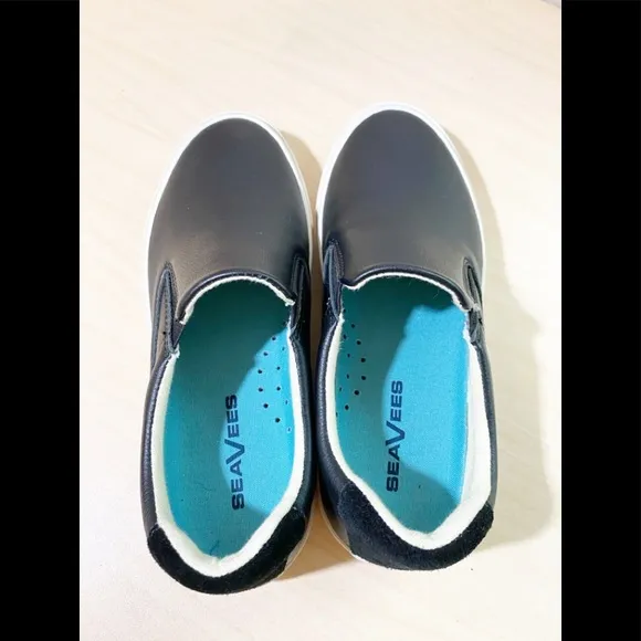 SEAVEES HAWTHORNE SLIP ON LEATHER Sneakers
