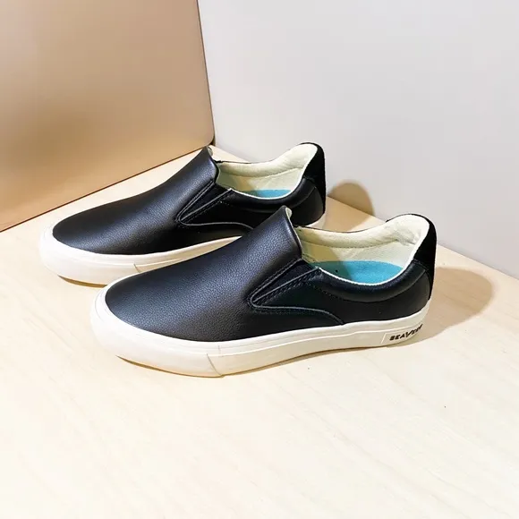 SEAVEES HAWTHORNE SLIP ON LEATHER Sneakers
