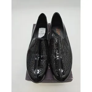 Sesto Meucci Womens Black Patent Leather Slip-On Perforated Loafers Size 9.5B