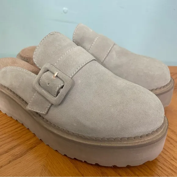Seychelles Come Together Platform Mule Color Sand Size 8 Slip On Clogs