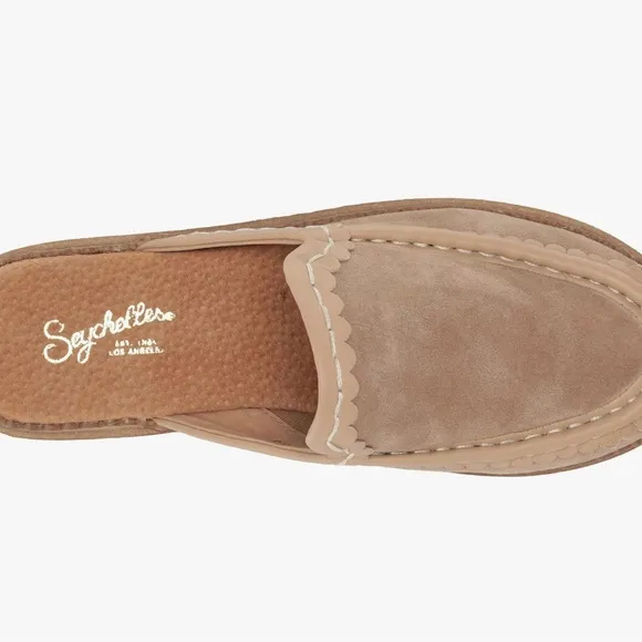 Seychelles NWOT Stand Tall Platform Clogs Size 6 in Sand