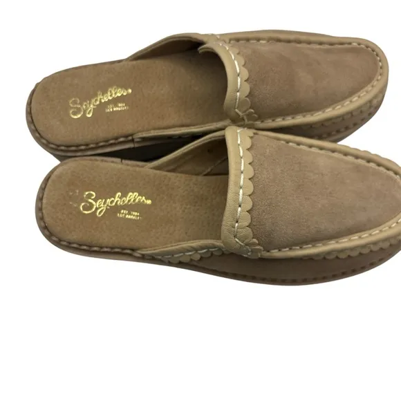 Seychelles NWOT Stand Tall Platform Clogs Size 6 in Sand