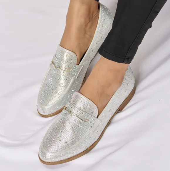 Shimmer Step Point Loafers