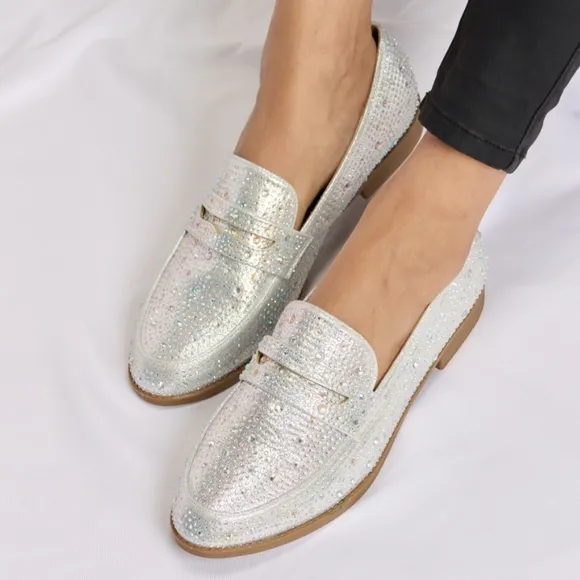 Shimmer Step Point Loafers