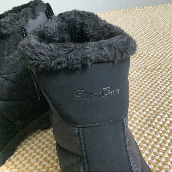 SILENTCARE Men’s warm snow ,waterproof shoes. Anti slip size 11.5 NWT