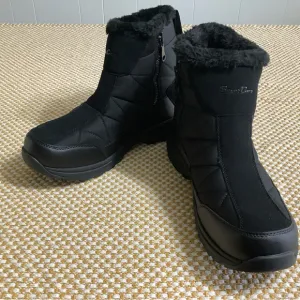SILENTCARE Men’s warm snow ,waterproof shoes. Anti slip size 11.5 NWT