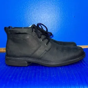 Size 9.5- Men’s ECCO Shock Point Waterproof Black Chukka Ankle Boots EU 43 NEW