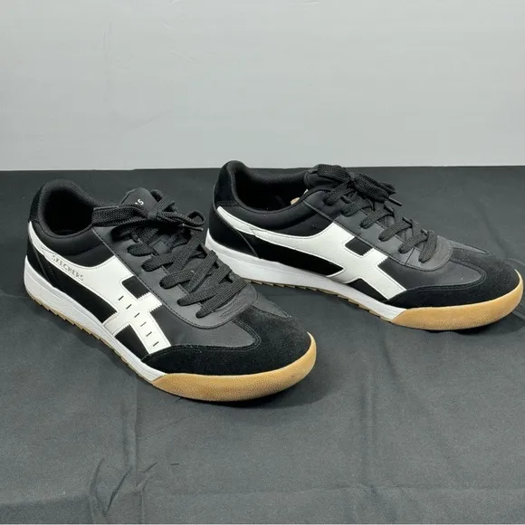Skechers Black and White Retro Sneakers with Mesh Upper