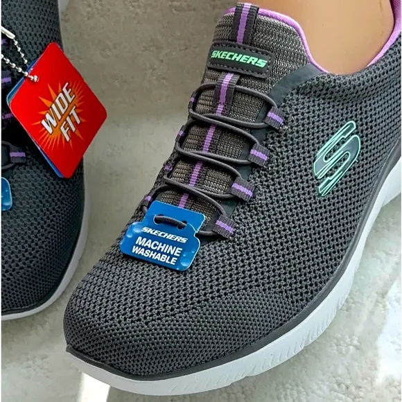 SKECHERS COOL CLASSIC “SUMMITS” SLIP-ON SNEAKERS