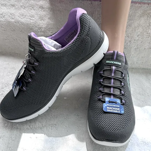 SKECHERS COOL CLASSIC “SUMMITS” SLIP-ON SNEAKERS
