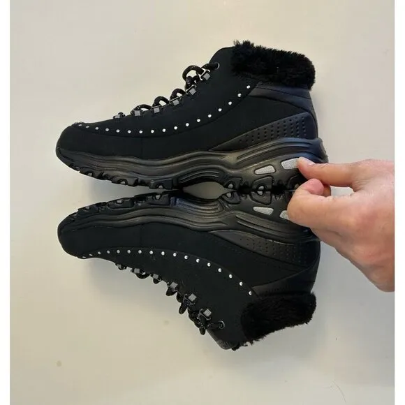 Skechers D'lites Gleeful (Style: 48813) Ankle BOOTS Black Fur Lined Size 9.5 US