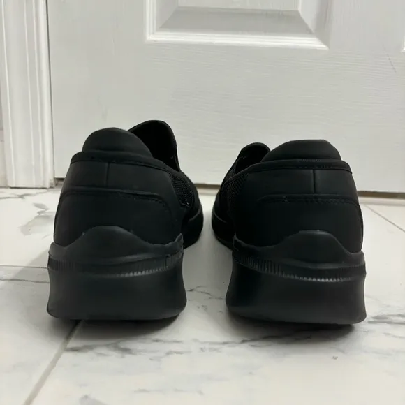 Skechers Men’s 9.5 Slip On Sneakers Equalizer Black Mesh