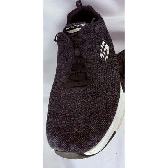 Skechers Men's Arch Fit Paradyme Blk/Wht Lace Up Sneakers   Size 15