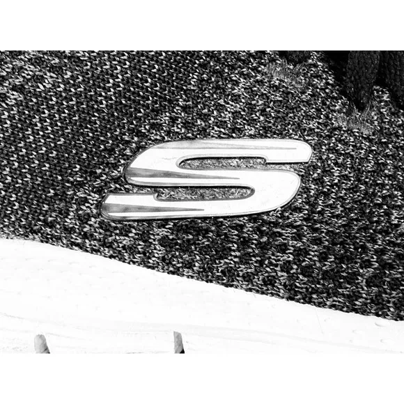 Skechers Men's Arch Fit Paradyme Blk/Wht Lace Up Sneakers   Size 15