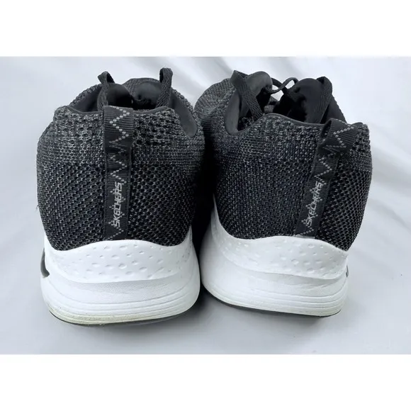 Skechers Men's Arch Fit Paradyme Blk/Wht Lace Up Sneakers   Size 15