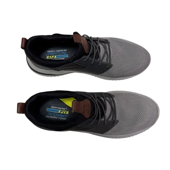 Skechers Men's Delson 3.0 Round Toe Bungee Lace Slip On size 9.5
