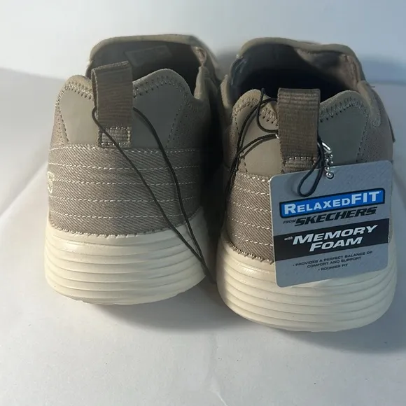Sketchers Canvas Lightweight Slip On Loafers