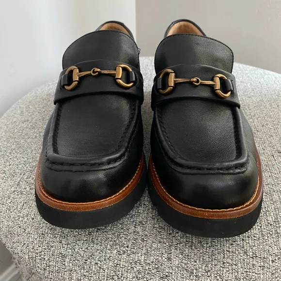 Sofft Prewitt black loafers in women’s size 7.5