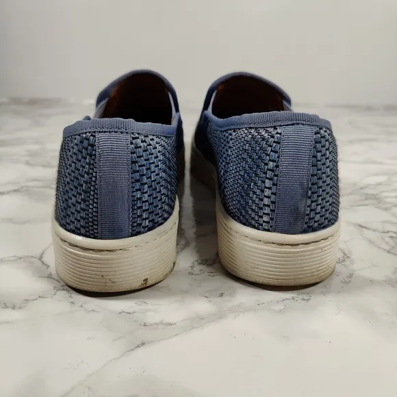 Sofft Somers Blue Woven Slip On Sneakers Size 9