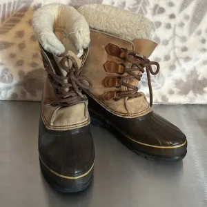 Sorel Alpine waterproof Winter lined Boots size 9