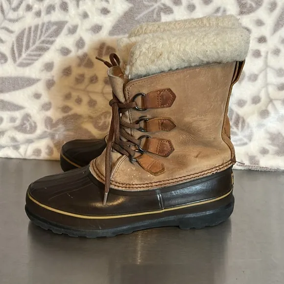 Sorel Alpine waterproof Winter lined Boots size 9