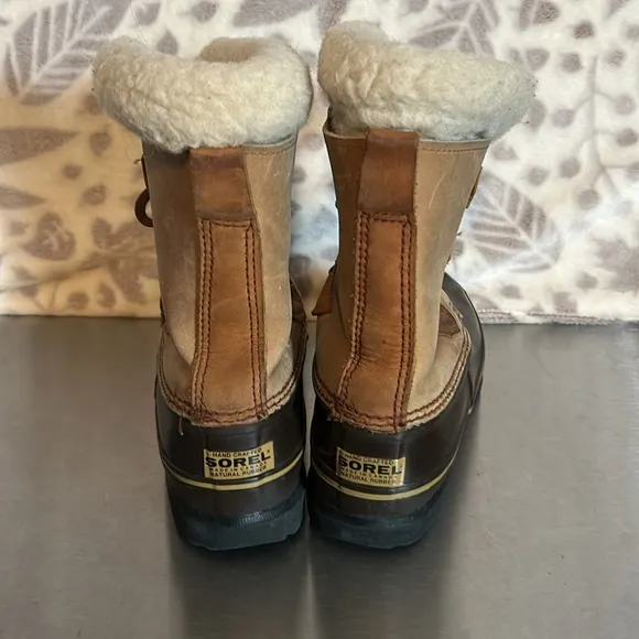 Sorel Alpine waterproof Winter lined Boots size 9